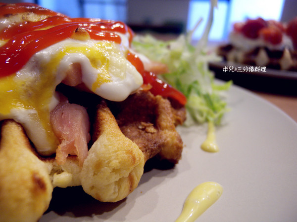 Waffle Please 比利時列日鬆餅專賣店(大安店)：[台北大安。下午茶] 近 捷運科技大樓站 Waffle Please 比利時列日鬆餅專賣店(大安店