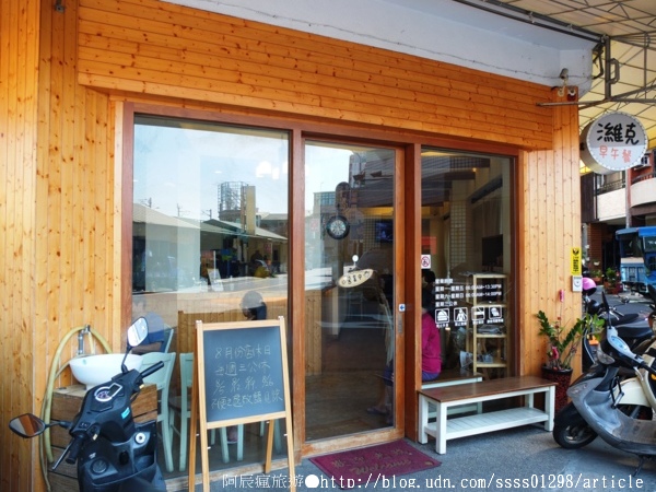 濰克早午餐:【美食特搜。屏東市】濰克早午餐(屏東店)。屏東也吃得到濰克!! 近車站氣氛佳 樸素簡約風早午餐店