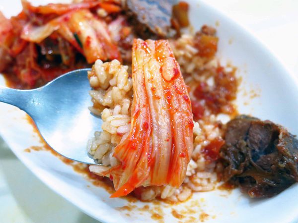 【中和美食】鼎鮮飯麵-神奇無敵泡菜牛肉肉醬飯-四號公園圖書館