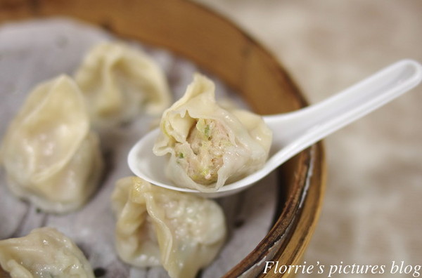 周家烏醋乾麵：土城區美食~周家烏醋乾麵~簡單味美的小店！