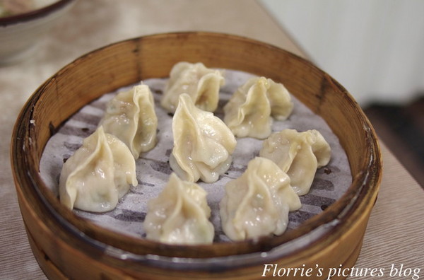 周家烏醋乾麵：土城區美食~周家烏醋乾麵~簡單味美的小店！