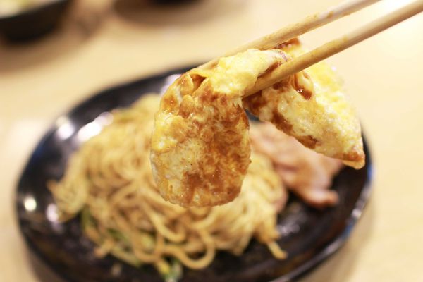 【新莊美食】新月涼麵-誰說涼麵就只能有麵?也能有肉有蛋