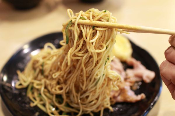 【新莊美食】新月涼麵-誰說涼麵就只能有麵?也能有肉有蛋