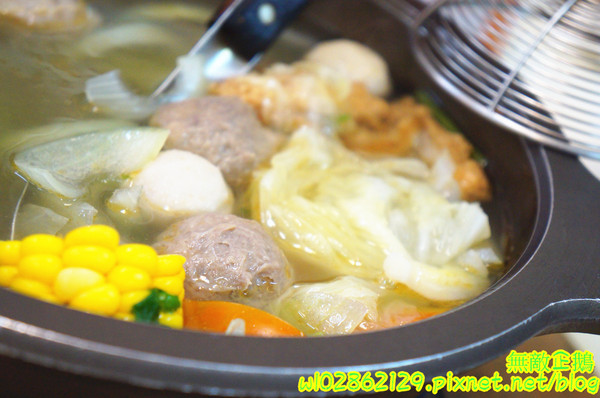 天才現宰牛肉爐(原:天才現宰牛肉鍋):【台南-永康區】隱藏版x現宰牛..食神撒尿牛肉丸=純牛肉無雜肉《天才現宰牛肉爐》