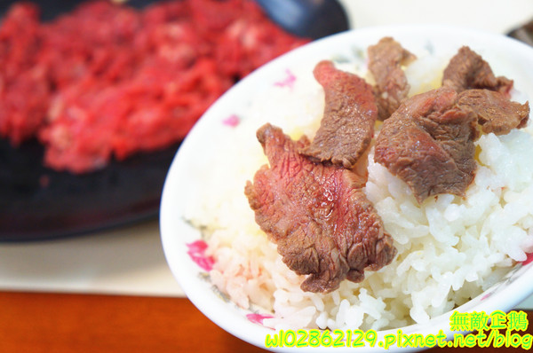 天才現宰牛肉爐(原:天才現宰牛肉鍋):【台南-永康區】隱藏版x現宰牛..食神撒尿牛肉丸=純牛肉無雜肉《天才現宰牛肉爐》