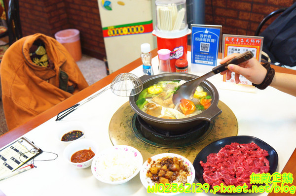 天才現宰牛肉爐(原:天才現宰牛肉鍋):【台南-永康區】隱藏版x現宰牛..食神撒尿牛肉丸=純牛肉無雜肉《天才現宰牛肉爐》