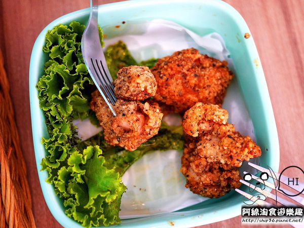 【桃園早午餐】小咩手作輕食廚房-女孩最愛!!色彩繽紛可愛小店．早午餐/漢堡/甜點/咖啡