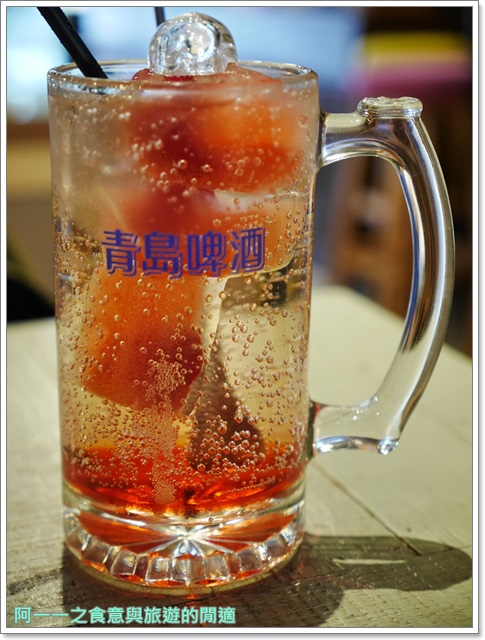 Is Taiwan Is Chocolate(圓山分店): Is Taiwan Is Chocolate 品台灣手作甜品~來杯啤酒鬆餅配滷雞巧?