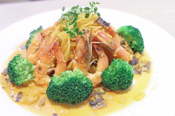 【桃園餐廳】布納咖啡館&義斯特時尚創作料理&義斯特P&R義大利麵-Hellmann's美玉白汁沙拉醬百搭美味好餐點