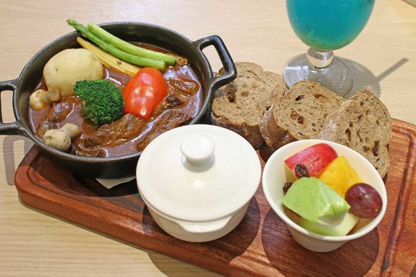 【桃園美食】布納咖啡館&義斯特時尚創作料理&義斯特P&R義大利麵-Hellmann's美玉白汁沙拉醬百搭美味好餐點