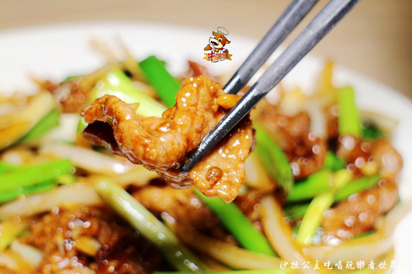 牛ㄅㄟㄅㄟ台灣溫體牛涮牛肉：東區火鍋『牛ㄅㄟㄅㄟ台灣溫體牛涮牛肉』熱炒／商業午餐／消夜/近星據點