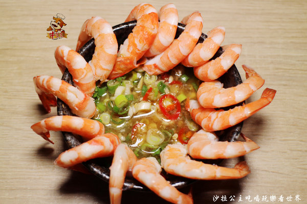 牛ㄅㄟㄅㄟ台灣溫體牛涮牛肉：東區火鍋『牛ㄅㄟㄅㄟ台灣溫體牛涮牛肉』熱炒／商業午餐／消夜/近星據點