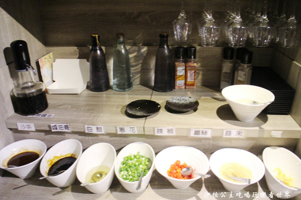 牛ㄅㄟㄅㄟ台灣溫體牛涮牛肉：東區火鍋『牛ㄅㄟㄅㄟ台灣溫體牛涮牛肉』熱炒／商業午餐／消夜/近星據點