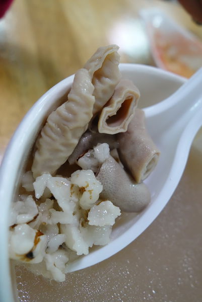 高雄肉圓：高雄肉圓 ~ 賣了半甲子從小攤車賣到店面的手工肉圓 -捷運新店站