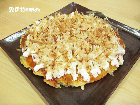 橫手屋(彰化員林店)：『彰化員林_橫手屋』特調豚骨拉麵湯頭好甜阿~~天婦羅拼盤好豐富呢！