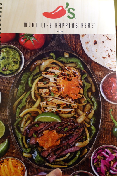 Chili's Grill & Bar 美式休閒餐廳 (大直店)：(胖樺食記)大直美麗華” Chili's 美式休閒餐廳”，超好吃的義大利麵和開胃菜/捷運劍南站/赫士盟餐飲集團