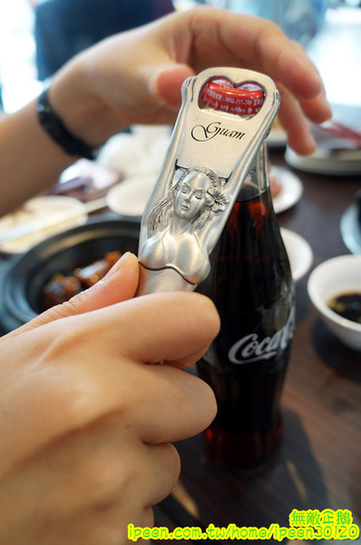 上牛村牛肉火鍋:【台南-中西區】現宰溫體牛x每天直送..意外撞見中天記者採訪~《上牛村牛肉火鍋》