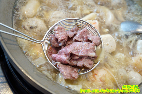 上牛村牛肉火鍋:【台南-中西區】現宰溫體牛x每天直送..意外撞見中天記者採訪~《上牛村牛肉火鍋》