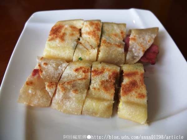 漫時光:【美食特搜。屏東市】漫時光早午餐●輕食●咖啡。起司牛肉漢堡 迷迭香嫩雞 和風咖哩拼盤人氣推薦 我的漫時光就醬吃