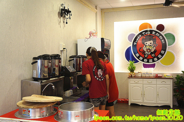 Sweet Tea 鮮奶舖 黑糖粉圓專賣店(崇德店):【台南-東區】手作黑糖粉圓+柳營鮮乳(純生乳)=青蛙撞奶...大推青蛙撞奶.青蛙總動員.檸檬愛玉.黑糖冰茶.黃金奶麥《Sweet Tea 鮮奶舖 黑糖粉圓專賣店》