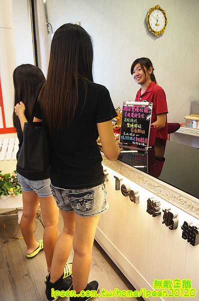 Sweet Tea 鮮奶舖 黑糖粉圓專賣店(崇德店):【台南-東區】手作黑糖粉圓+柳營鮮乳(純生乳)=青蛙撞奶...大推青蛙撞奶.青蛙總動員.檸檬愛玉.黑糖冰茶.黃金奶麥《Sweet Tea 鮮奶舖 黑糖粉圓專賣店》