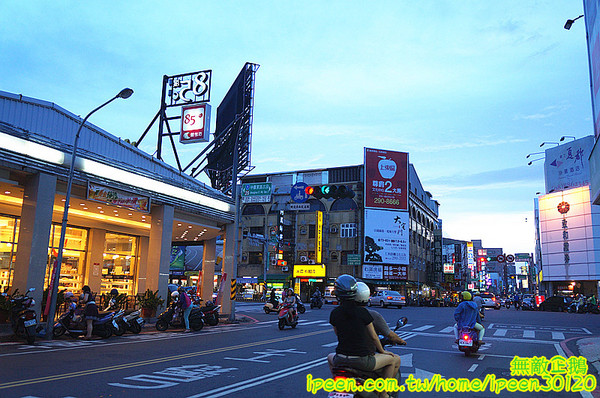 Sweet Tea 鮮奶舖 黑糖粉圓專賣店(崇德店):【台南-東區】手作黑糖粉圓+柳營鮮乳(純生乳)=青蛙撞奶...大推青蛙撞奶.青蛙總動員.檸檬愛玉.黑糖冰茶.黃金奶麥《Sweet Tea 鮮奶舖 黑糖粉圓專賣店》