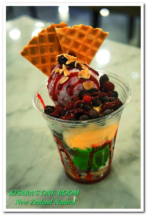 New Zealand Natural紐芝蘭樂活冰淇淋(微風廣場店)：充滿樂活概念的忠孝復興美食冰品──New Zealand Natural