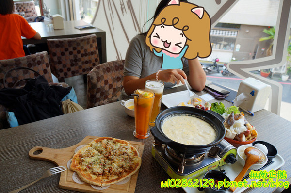 巷木shamu：【台南-安平區】巷子x掰掰啾啾...我在二樓無拘束用餐中..《巷木shamu》(內有抽獎)