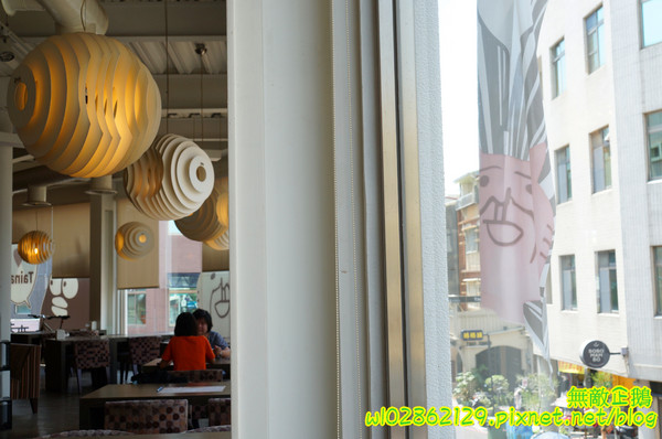 巷木shamu：【台南-安平區】巷子x掰掰啾啾...我在二樓無拘束用餐中..《巷木shamu》(內有抽獎)