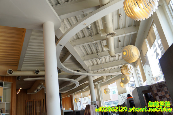 巷木shamu：【台南-安平區】巷子x掰掰啾啾...我在二樓無拘束用餐中..《巷木shamu》(內有抽獎)