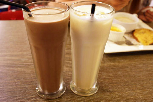 巷木shamu:【台南餐廳】【中西區】巷木Shamu|家庭日。大空間、料理多樣,價格不貴的店。