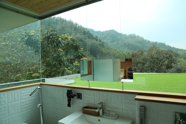 原森林民宿：[南投-日月潭] 臥躺看日出 仰望看星空 原森林民宿