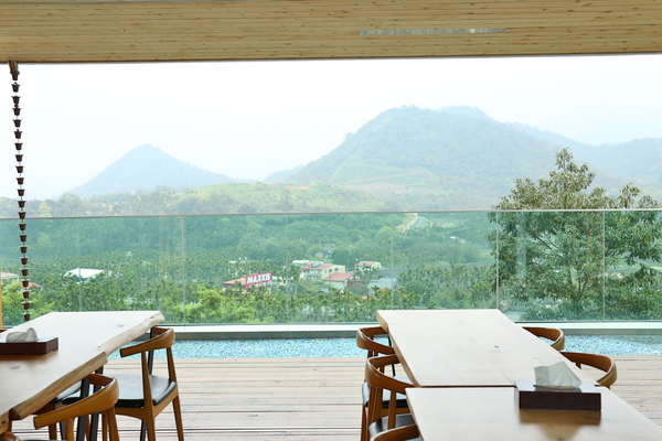 原森林民宿：[南投-日月潭] 臥躺看日出 仰望看星空 原森林民宿