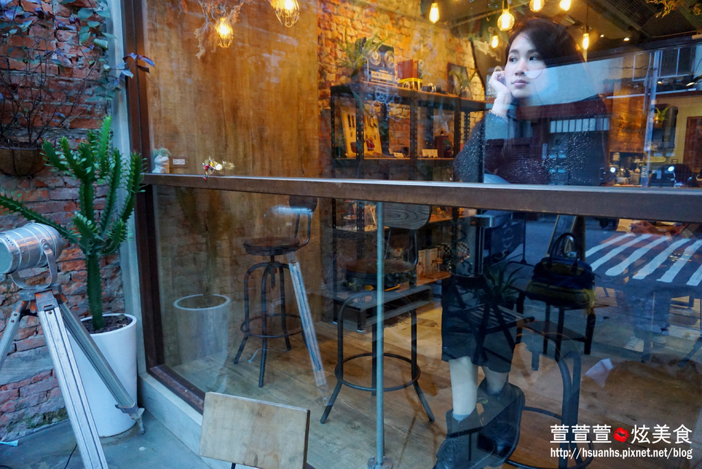 Remember Me CAFE (11).JPG