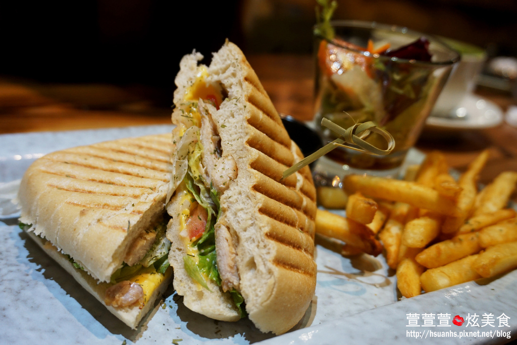 Remember Me CAFE (34).JPG