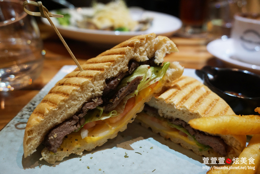 Remember Me CAFE (32).JPG