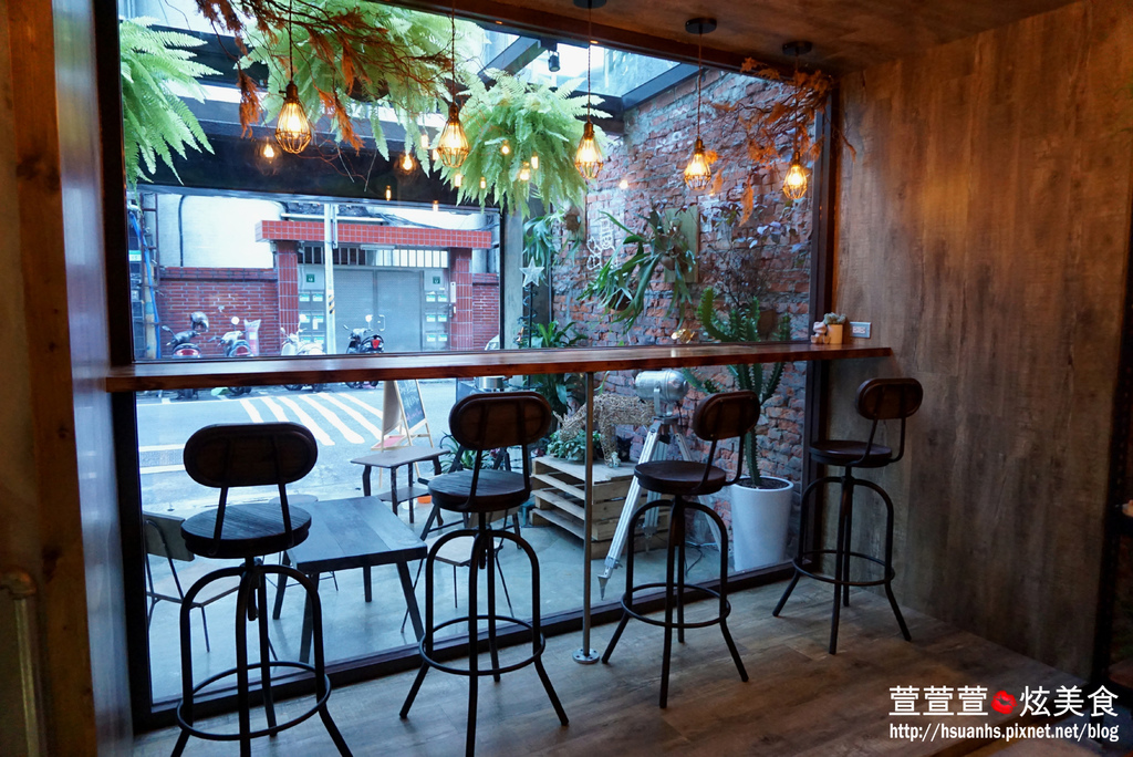 Remember Me CAFE (9).JPG