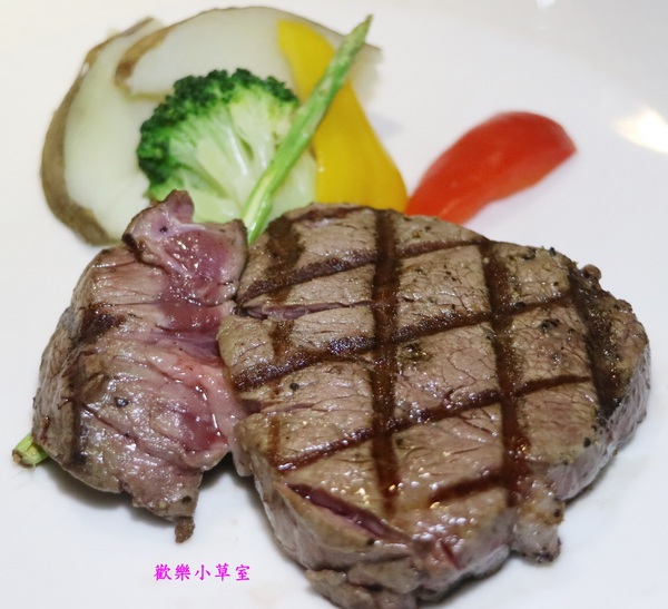 Volks沃克牛排:【台北美食】環境舒適,餐點好吃的沃克牛排@捷運南京復興站