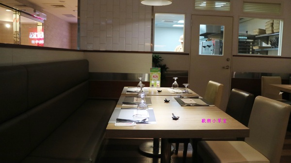 Volks沃克牛排:【台北美食】環境舒適,餐點好吃的沃克牛排@捷運南京復興站