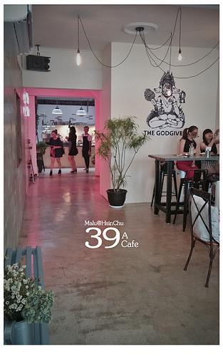 39ACafe-25