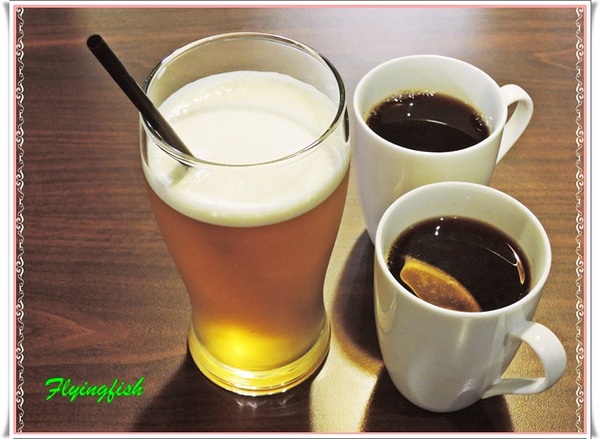 Myron cafe：✜ 用親切熱情款待客人滴赤峰街溫馨巷弄間咖啡館 -「Myron Café」(N訪) ◕‿◠｡