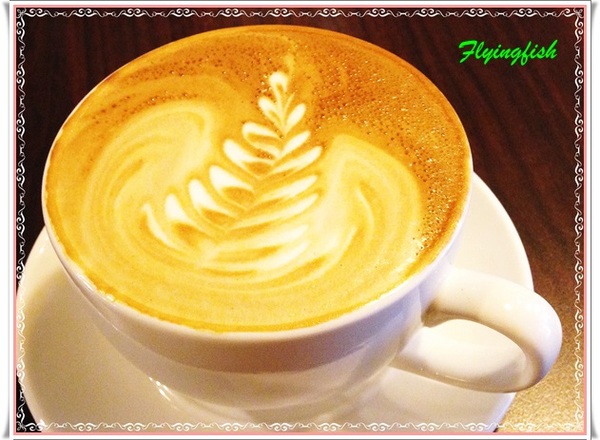 Myron cafe：✜ 用親切熱情款待客人滴赤峰街溫馨巷弄間咖啡館 -「Myron Café」(N訪) ◕‿◠｡