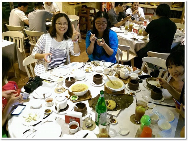 12088449_10205382418225587_3760498220664315341_n