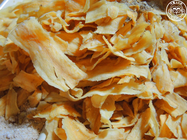 啵蒡牛蒡脆餅:哩哩摳摳【創造宅經濟・啵蒡脆餅】養生零食好涮嘴