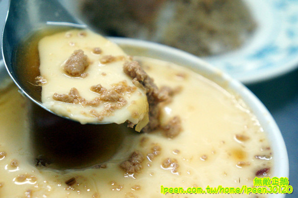 斗六 蕃薯仔炊飯:【雲林-斗六市】古早味x斗六當地小吃..必吃!!!大推蒸蛋.蒸飯.肉羹...《斗六 蕃薯仔炊飯》