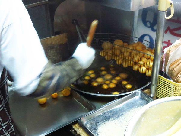 【新莊排隊美食】無名地瓜球-從小吃到大的零嘴