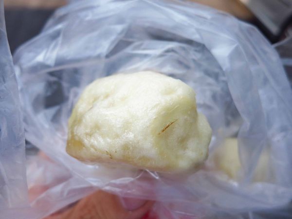 【三重美食】二重國小轉角小籠包-1顆6元便宜又美味