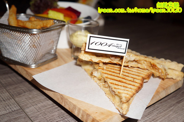 1004 Brunch 早午餐：【台南-中西區】天使x韓國歐巴..韓風早午餐~《1004 Brunch 早午餐》