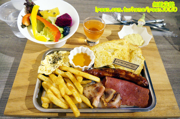 1004 Brunch 早午餐：【台南-中西區】天使x韓國歐巴..韓風早午餐~《1004 Brunch 早午餐》