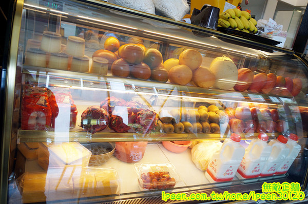 咖哩太郎 日式咖哩專賣(國賓店):【台南-東區】咖哩x新鮮果汁...大推咖哩焗烤燉牛肉.哈密瓜果汁.木瓜牛奶..《咖哩太郎 日式咖哩專賣》